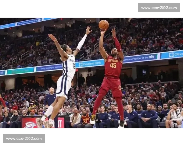 全程聚焦篮球盛宴 实时解析赛事精彩瞬间